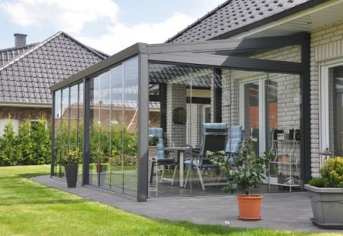 Wintergarten 300x350 mit Glasschiebesystem und VSG- Bedachung